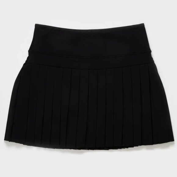 FULL TILT Medium Black Athletic Girls Tennis Skort NWT - Picture 1 of 6